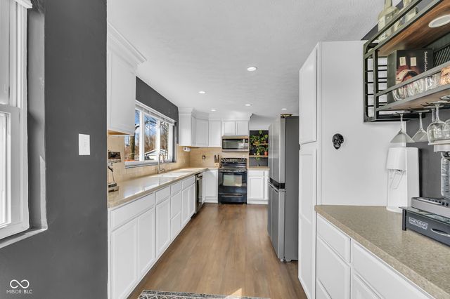 2435 Westlane Road, Indianapolis, IN 46268