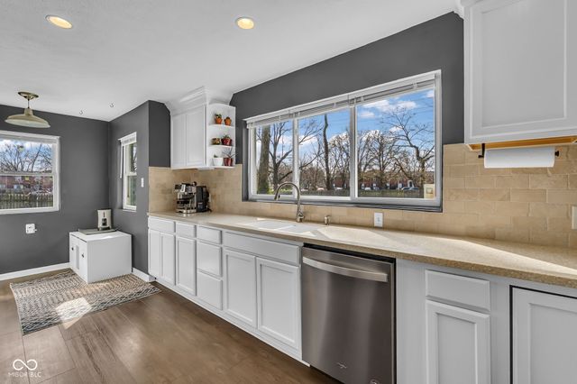 2435 Westlane Road, Indianapolis, IN 46268