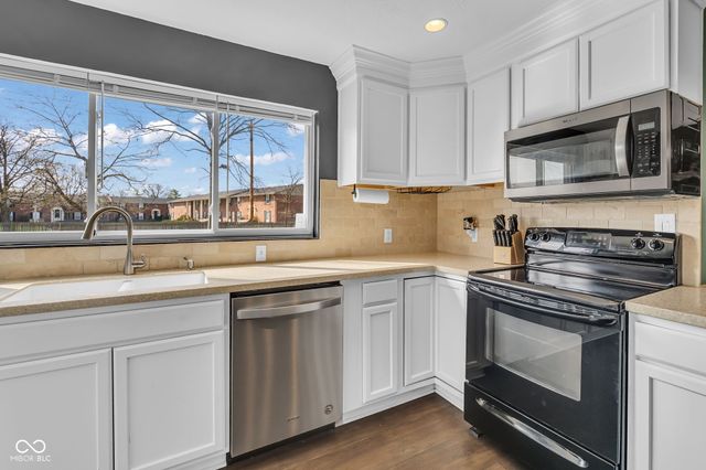 2435 Westlane Road, Indianapolis, IN 46268