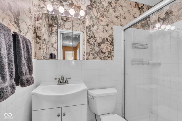 2435 Westlane Road, Indianapolis, IN 46268