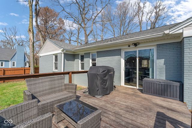 2435 Westlane Road, Indianapolis, IN 46268