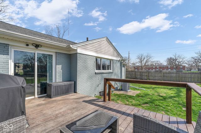 2435 Westlane Road, Indianapolis, IN 46268