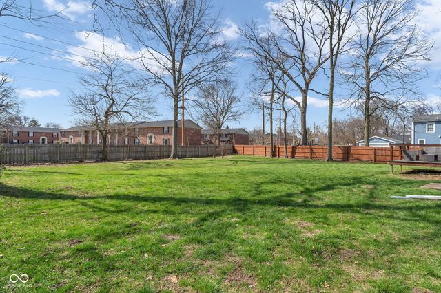 2435 Westlane Road, Indianapolis, IN 46268