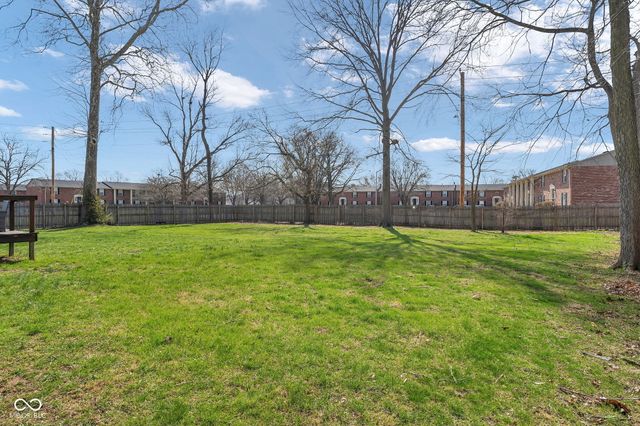 2435 Westlane Road, Indianapolis, IN 46268