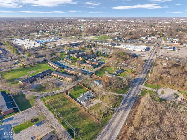 2435 Westlane Road, Indianapolis, IN 46268