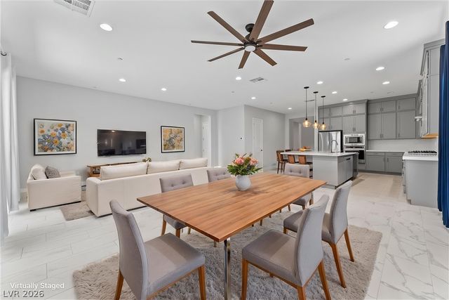 879 Klamath Springs Street, Henderson, NV 89011