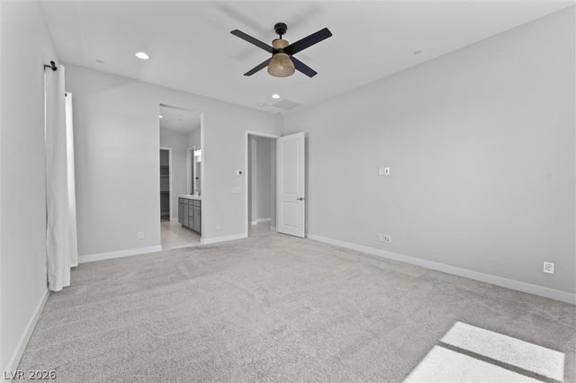 879 Klamath Springs Street, Henderson, NV 89011