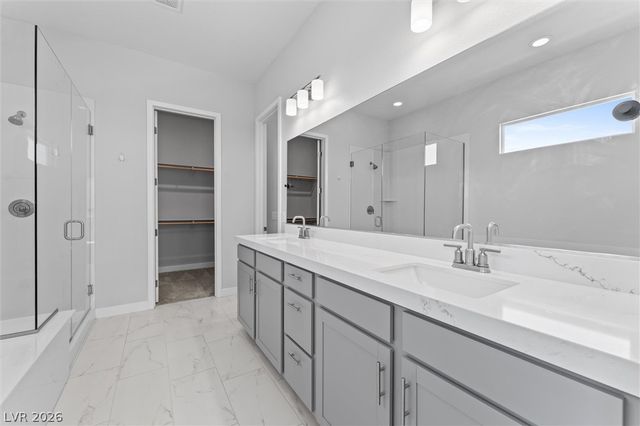 879 Klamath Springs Street, Henderson, NV 89011