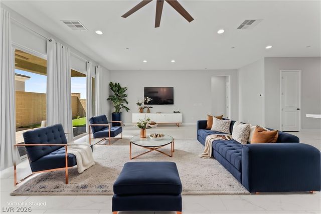 879 Klamath Springs Street, Henderson, NV 89011
