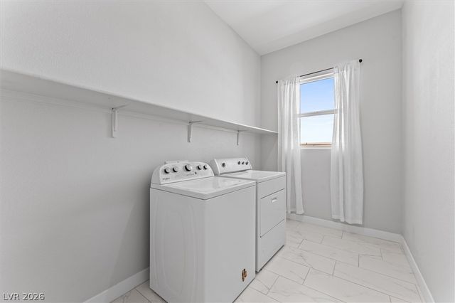 879 Klamath Springs Street, Henderson, NV 89011