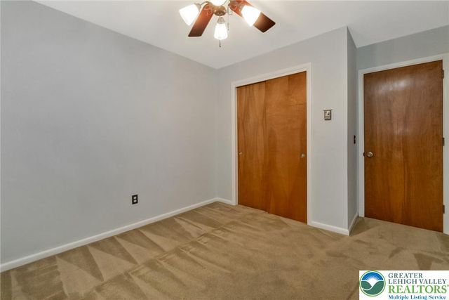 1328 Russett Road, Upper Macungie Twp, PA 18104