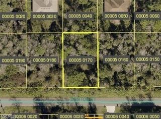5430 Benton ST, Lehigh Acres, FL 33971