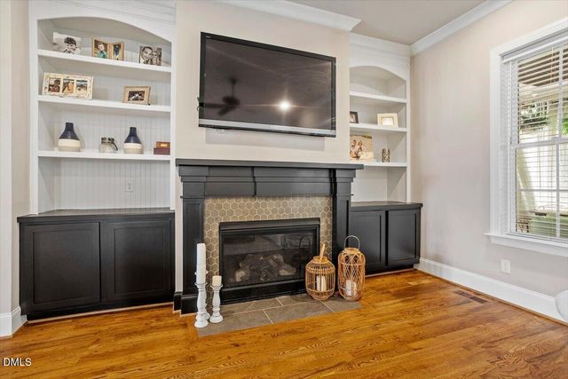 2405 Vetrina Way, Apex, NC 27502