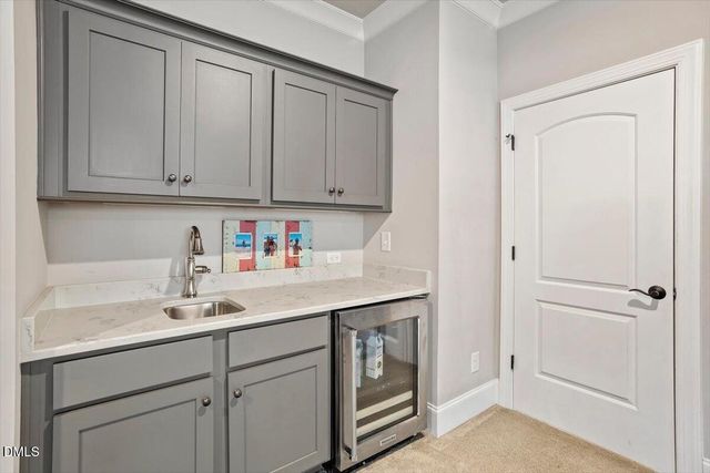 2405 Vetrina Way, Apex, NC 27502