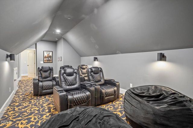 2405 Vetrina Way, Apex, NC 27502