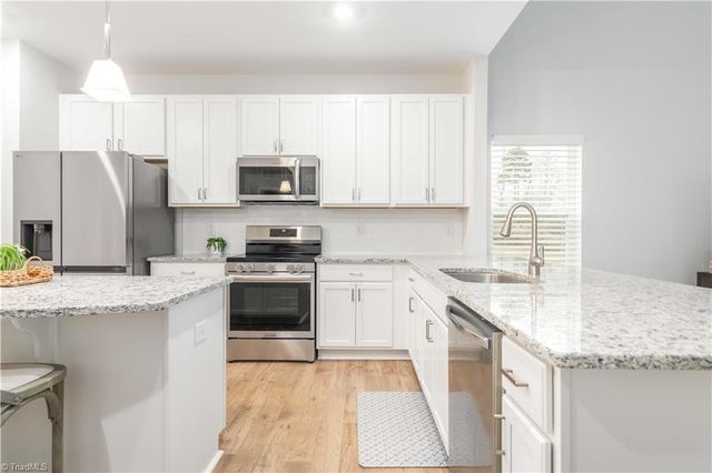 2013 Dock Ridge Drive, Stokesdale, NC 27357