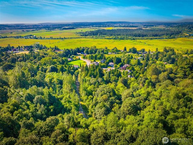 5555 70th Drive SE, Snohomish, WA 98290