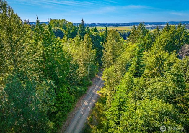 5555 70th Drive SE, Snohomish, WA 98290