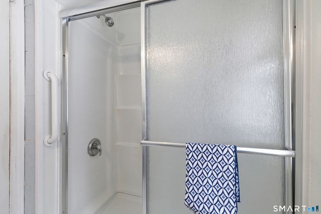 49 Tyler Street, Bloomfield, CT 06002