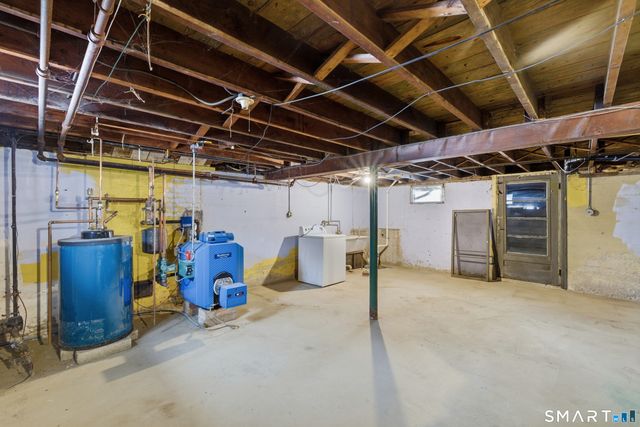 49 Tyler Street, Bloomfield, CT 06002