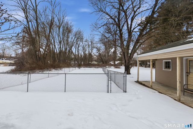 49 Tyler Street, Bloomfield, CT 06002