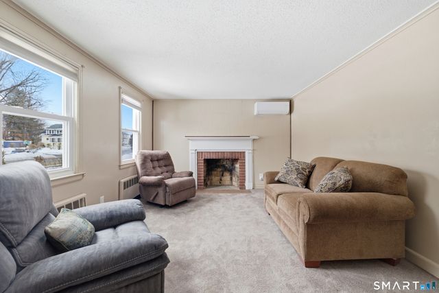 49 Tyler Street, Bloomfield, CT 06002