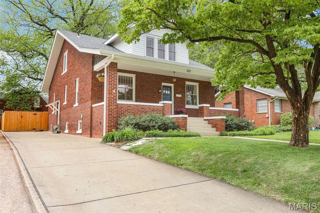 223 N Buchanan Street, Edwardsville, IL 62025