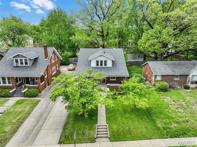 223 N Buchanan Street, Edwardsville, IL 62025