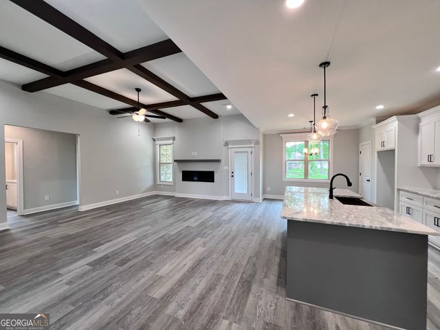 3379 Houser Mill Road, Byron, GA 31008
