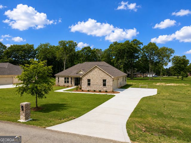 3379 Houser Mill Road, Byron, GA 31008