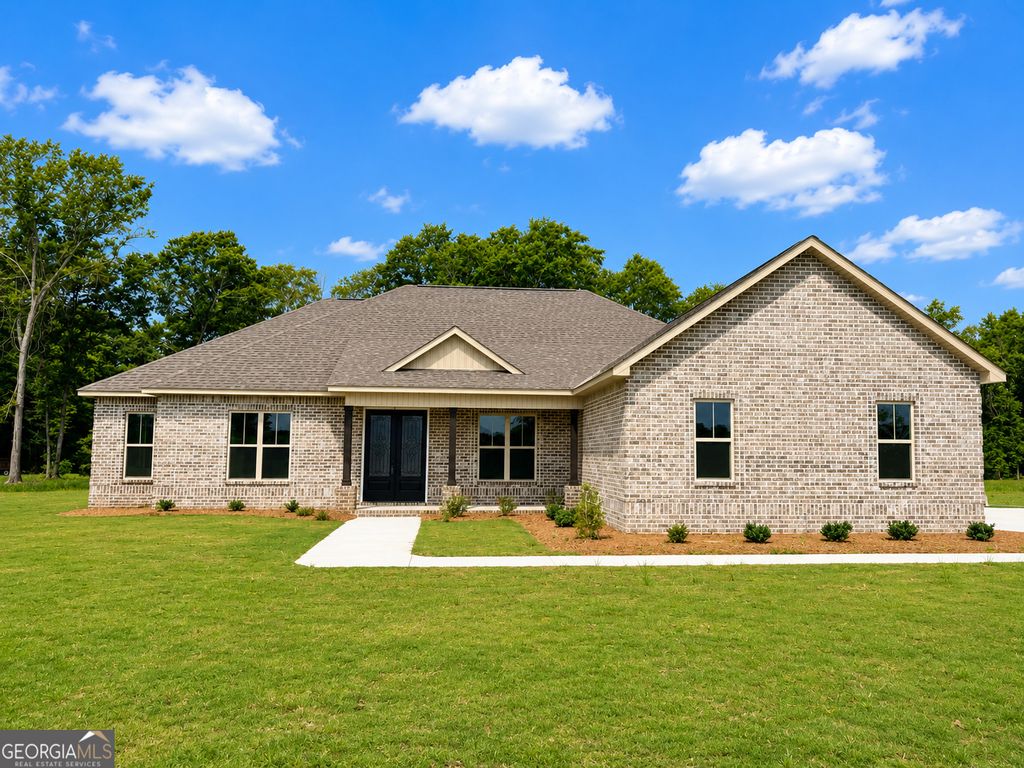 3379 Houser Mill Road, Byron, GA 31008