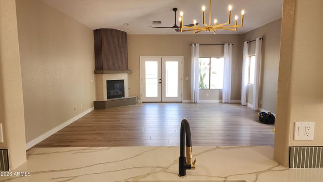 18650 N 91ST Avenue 901, Peoria, AZ 85382
