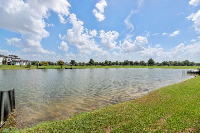 10114 E Frio River Circle N, Cypress, TX 77433