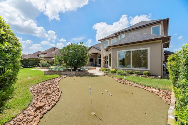 10114 E Frio River Circle N, Cypress, TX 77433