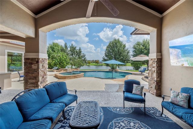 10114 E Frio River Circle N, Cypress, TX 77433