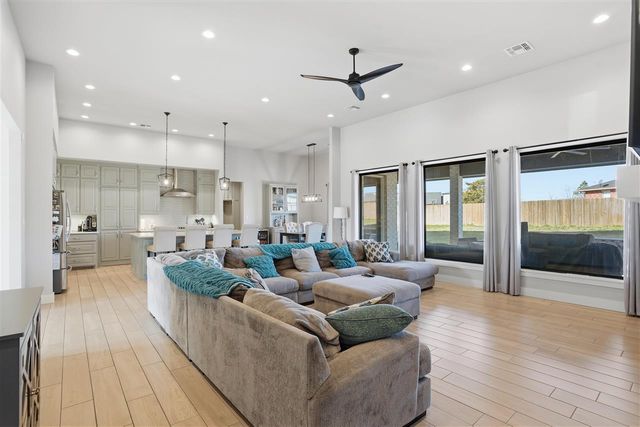 651 SW Eden Pl, Lawton, OK 73505