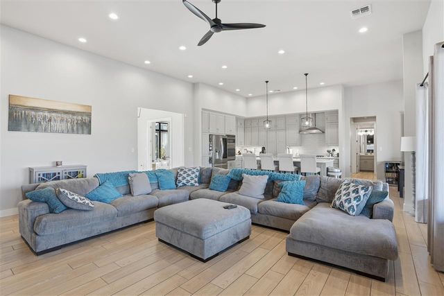 651 SW Eden Pl, Lawton, OK 73505