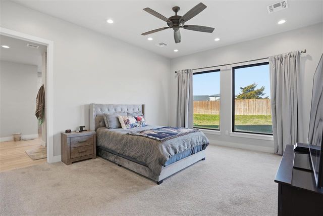 651 SW Eden Pl, Lawton, OK 73505