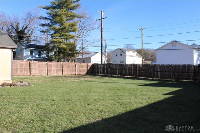 1 W Main Street, Spring Valley Village, OH 45370