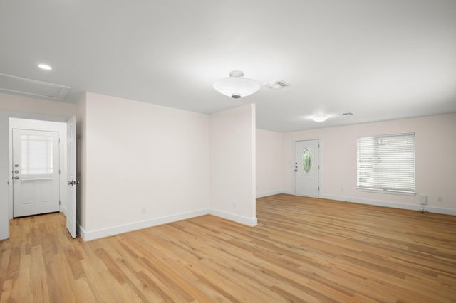 3808 Tonkawa TRL, Austin, TX 78756