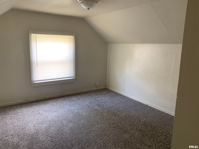 627 FAIRHOLM Avenue, Peoria, IL 61603