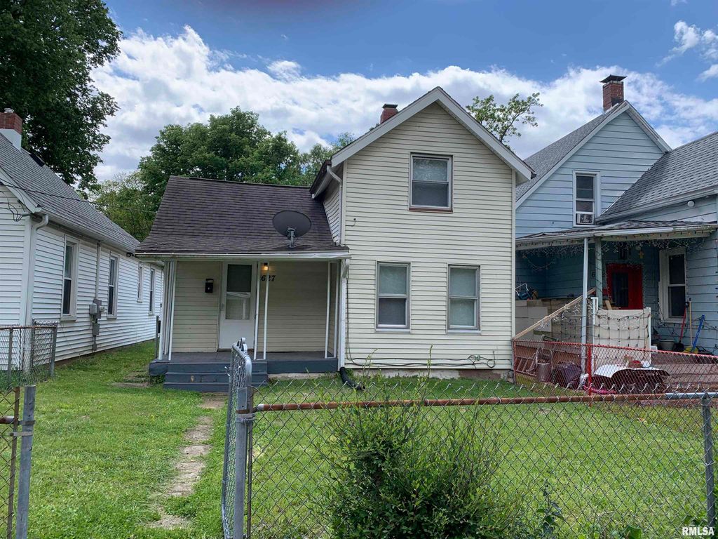 627 FAIRHOLM Avenue, Peoria, IL 61603