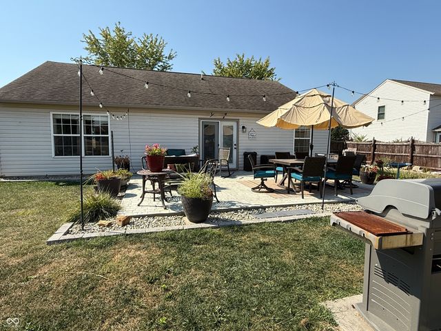 1189 Kinross Drive, Avon, IN 46123