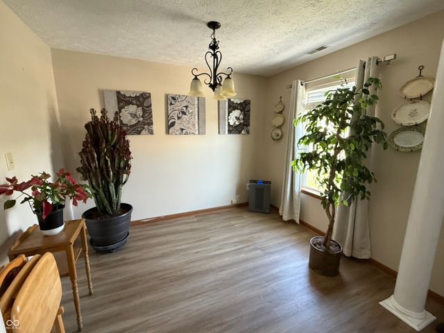 1189 Kinross Drive, Avon, IN 46123