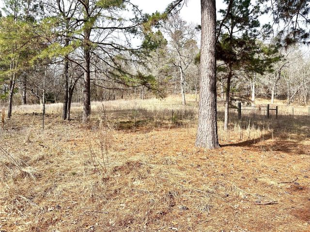 725 ACR 3197, Frankston, TX 75763