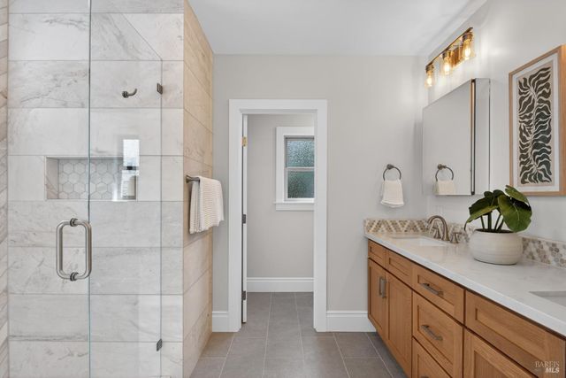 617 G St, Petaluma, CA 94952