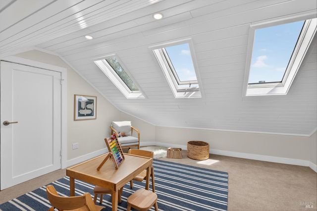 617 G St, Petaluma, CA 94952