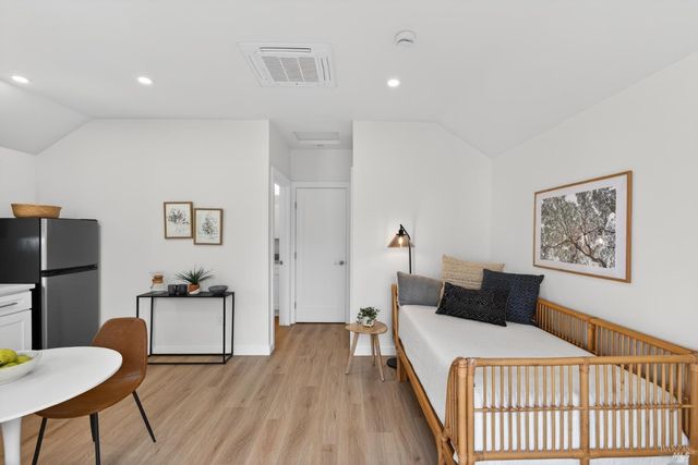 617 G St, Petaluma, CA 94952