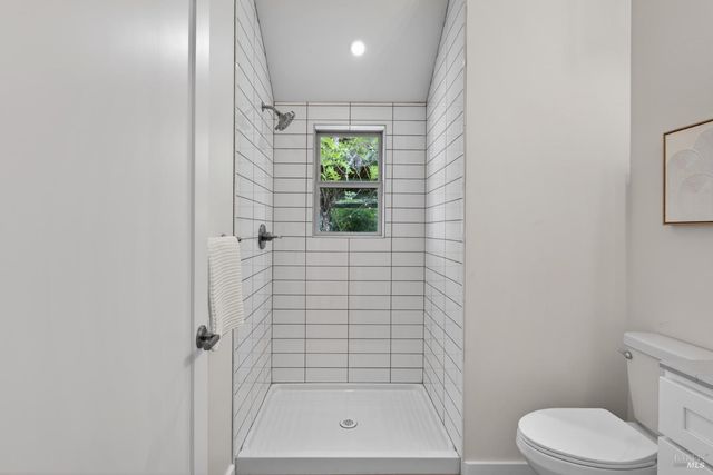 617 G St, Petaluma, CA 94952