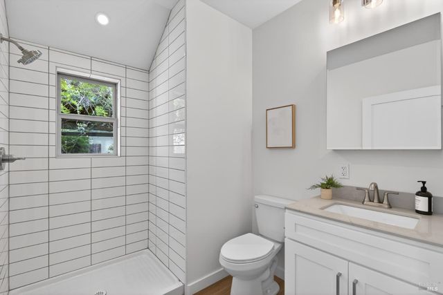 617 G St, Petaluma, CA 94952